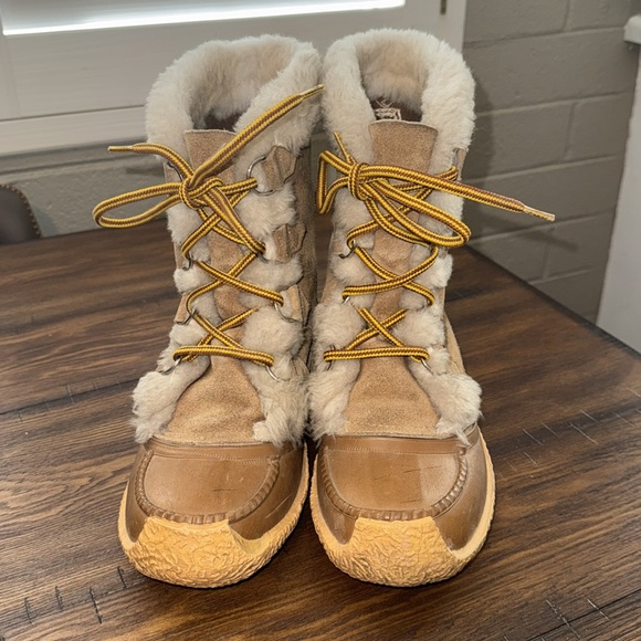 Vintage Sorel Gabrielle felt lined women’s size 6-7 winter/snow boots tan suede - Picture 2 of 10